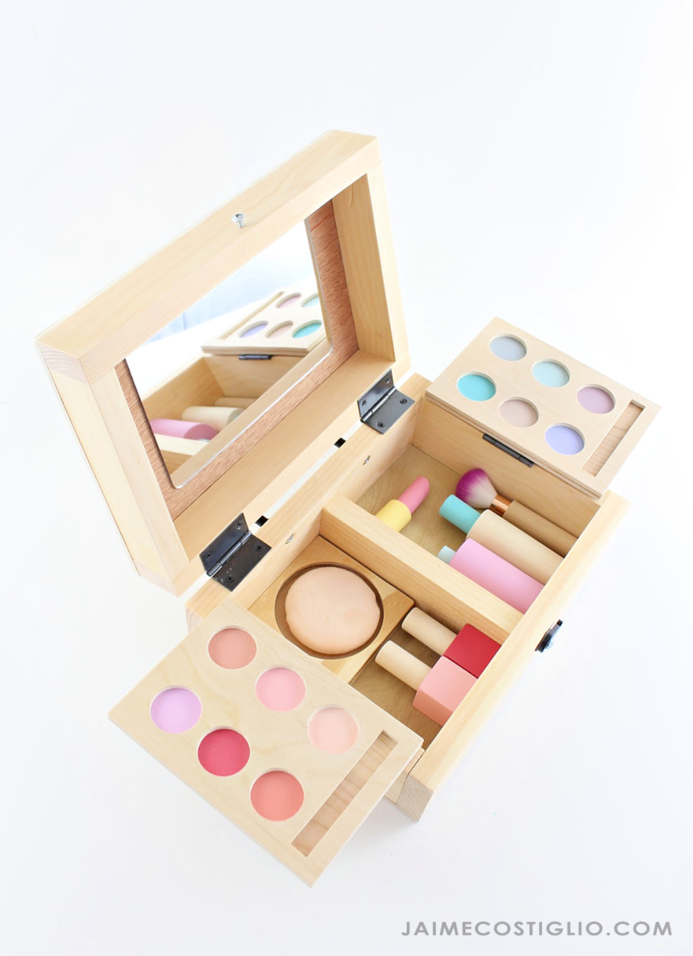 Wooden makeup cheap play set